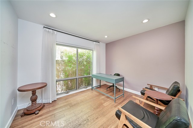 3321 Moore Street, Los Angeles CA: https://media.crmls.org/medias/dcfd1579-ff94-4f4f-b3d9-bc763fcfca33.jpg