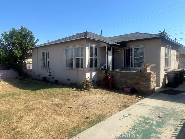 Detail Gallery Image 1 of 1 For 920 Magnolia, Compton,  CA 90220 - 2 Beds | 1 Baths