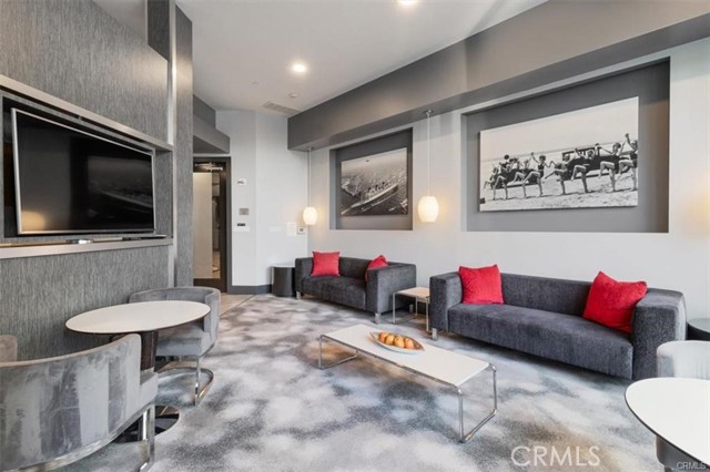 property-img