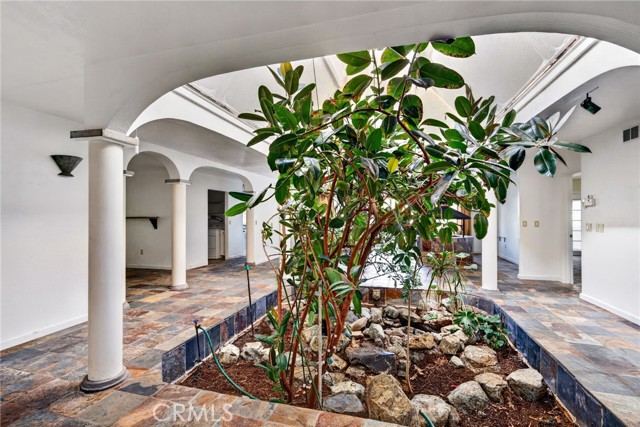 Image 5 of 39 For 7365 Old Highway 53