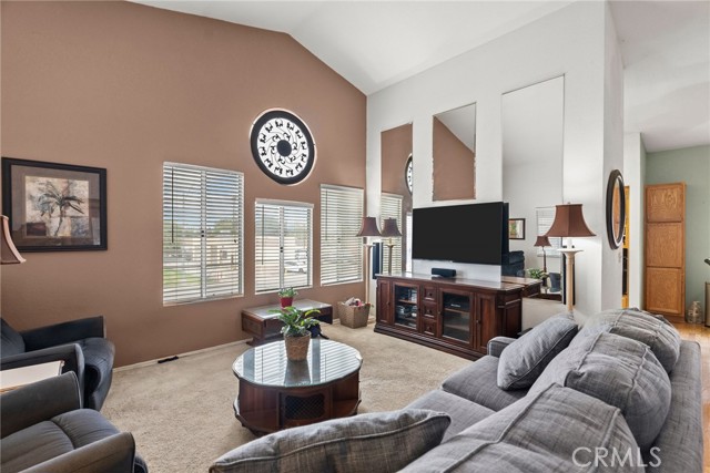 713 S Anaheim Boulevard, Anaheim CA: https://media.crmls.org/medias/dcfe68fb-5037-482d-bda4-39ec1f79400f.jpg