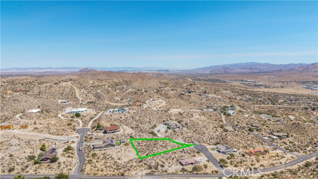 57006 Pinto Court, Yucca Valley CA: https://media.crmls.org/medias/dcfed0ab-9469-4ee7-a745-e2f96a569558.jpg