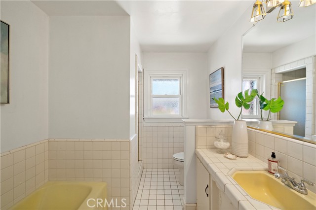 Image 19 of 45 For 9662 Crosby Avenue