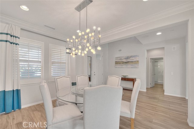 14180 Mountain Avenue, Chino CA: https://media.crmls.org/medias/dd003cac-b256-4c54-a2dd-404f27792709.jpg