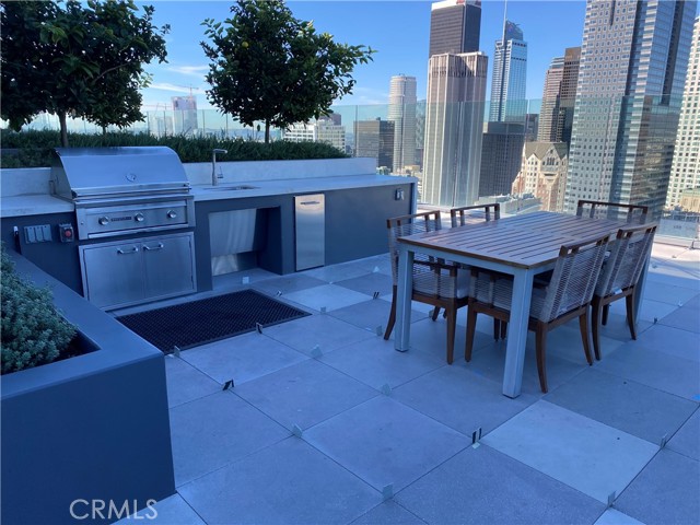 Detail Gallery Image 11 of 21 For 400 S Broadway #1813,  Los Angeles,  CA 90013 - 1 Beds | 1 Baths