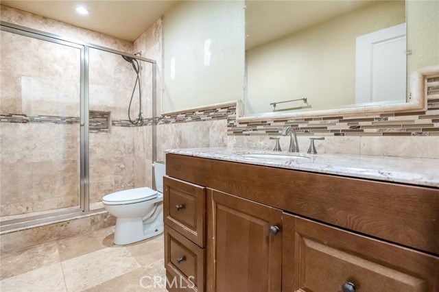 Detail Gallery Image 10 of 19 For 3654 Thompson, Selma,  CA 93662 - 3 Beds | 2 Baths