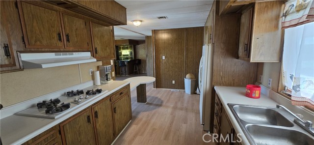 Detail Gallery Image 10 of 29 For 9391 California Ave #80,  Riverside,  CA 92503 - 2 Beds | 2 Baths