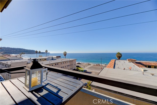 1007 Catalina Avenue, Redondo Beach, California 90277, 2 Bedrooms Bedrooms, ,1 BathroomBathrooms,Residential,Sold,Catalina,PV23000080