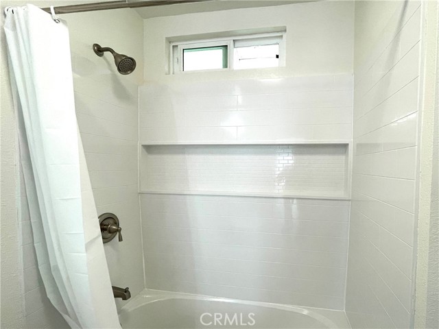 2427 256th Street, Lomita CA: https://media.crmls.org/medias/dd032675-6161-4f6c-b89c-fd2a81cb6c9c.jpg