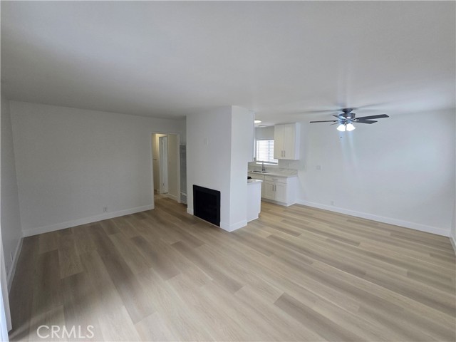 16701 Sims Lane, Huntington Beach CA: https://media.crmls.org/medias/dd0349bf-7707-44b3-9cd2-ee60ce81cea1.jpg