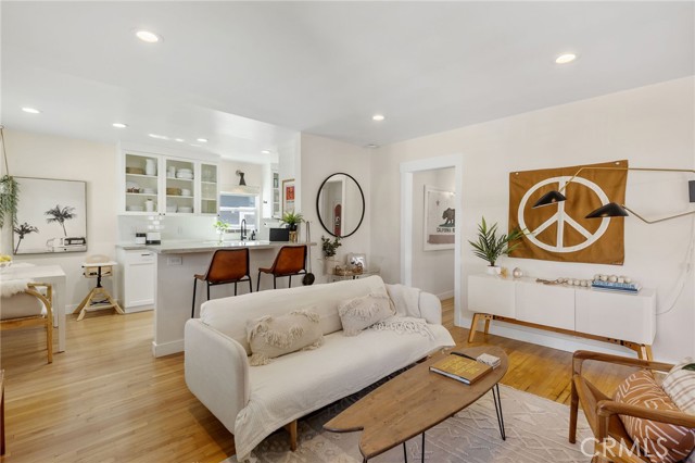 2402 Alvord Lane, Redondo Beach, California 90278, 3 Bedrooms Bedrooms, ,1 BathroomBathrooms,Residential,Sold,Alvord,SB22061532