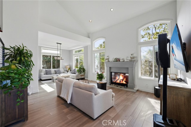 Detail Gallery Image 13 of 66 For 6771 Pimlico Cir, Huntington Beach,  CA 92648 - 4 Beds | 3/1 Baths