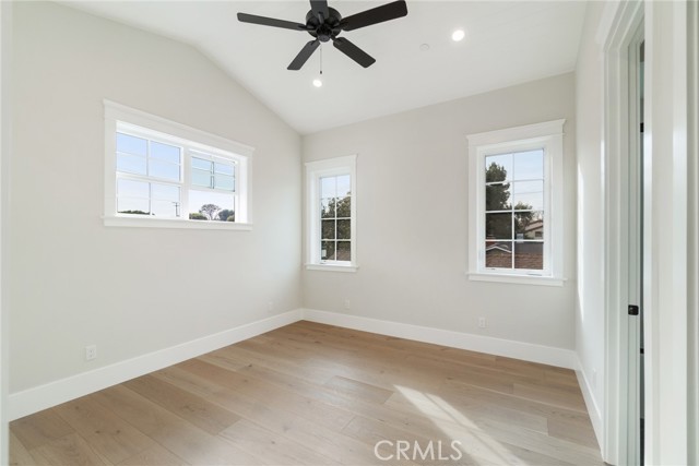 617 36th Street, Manhattan Beach, California 90266, 6 Bedrooms Bedrooms, ,6 BathroomsBathrooms,Residential,Sold,36th,SB22005152