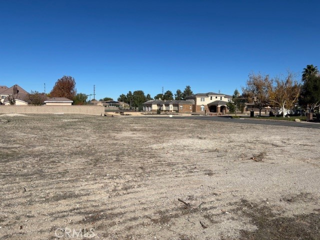 0 Westfield drive, Lancaster CA: https://media.crmls.org/medias/dd03e677-997b-4aa5-bdbd-d72644fadf3f.jpg