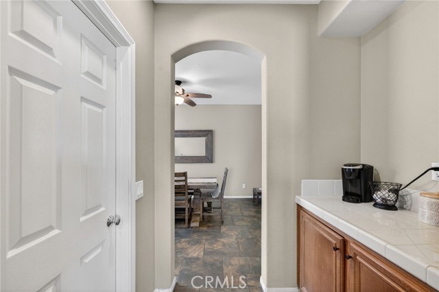 Detail Gallery Image 14 of 66 For 33884 Pegase Ct, Temecula,  CA 92592 - 5 Beds | 2/1 Baths