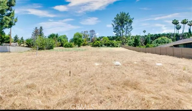 Detail Gallery Image 2 of 6 For 20528 E Rancho Los Cerritos, Covina,  CA 91724 - – Beds | – Baths