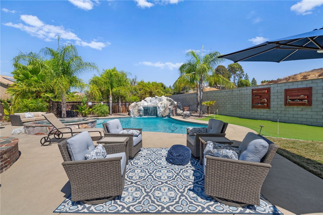 Detail Gallery Image 37 of 74 For 32431 Oak Hollow Ct, Wildomar,  CA 92595 - 6 Beds | 4/1 Baths