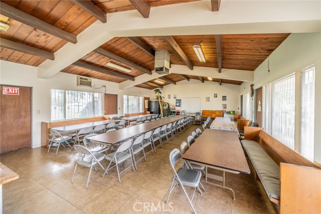 711 W C, Colton CA: https://media.crmls.org/medias/dd0542f1-9053-4578-8515-0d32240e171a.jpg