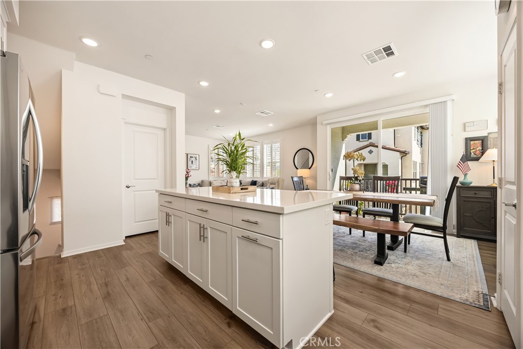 468 Carina Glen - photo 7