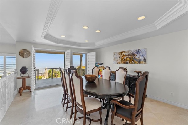 57 Paseo De Castana, Rancho Palos Verdes CA: https://media.crmls.org/medias/dd05e1dd-7e2a-4df8-a93c-b752346ae17c.jpg