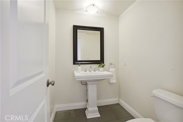13811 Palace Way, Tustin CA: https://media.crmls.org/medias/dd05f0f9-5ddf-4410-8cbe-86705d1b03a1.jpg