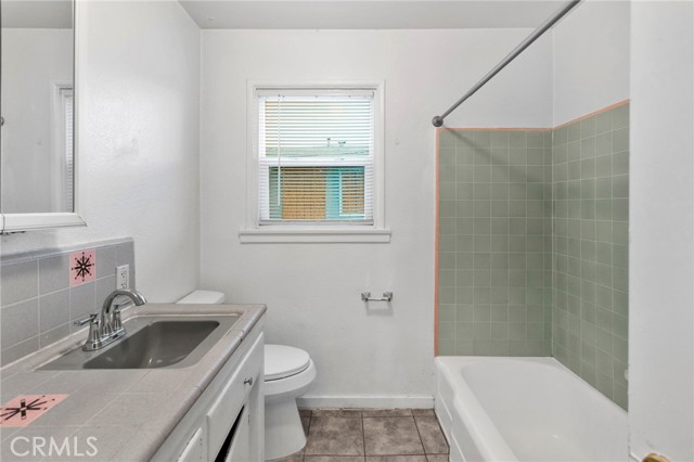 Detail Gallery Image 16 of 30 For 127 May Ave, Barstow,  CA 92311 - 3 Beds | 1 Baths