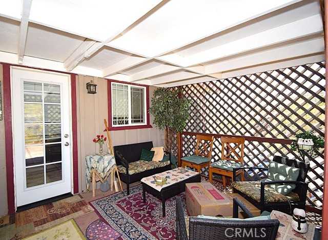 Detail Gallery Image 4 of 9 For 4615 Palm Ave, Yucca Valley,  CA 92284 - 1 Beds | 1 Baths