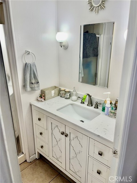 Detail Gallery Image 16 of 49 For 1081 Arrow Hwy, Azusa,  CA 91702 - 3 Beds | 2 Baths