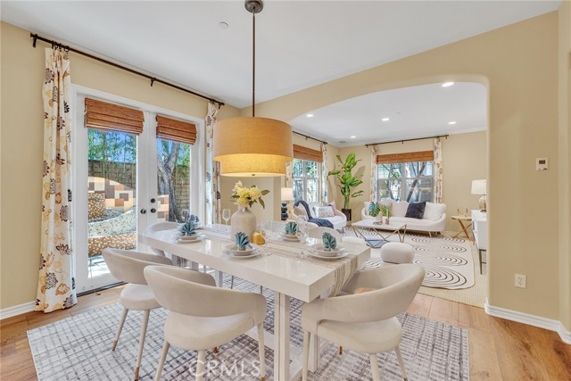 63 Splendor, Irvine CA: https://media.crmls.org/medias/dd086424-42aa-433d-a7e7-6c9a4df77546.jpg