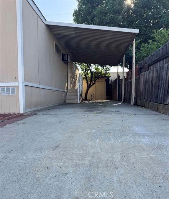 Detail Gallery Image 2 of 14 For 17225 Valley #10,  Fontana,  CA 92335 - 3 Beds | 2 Baths