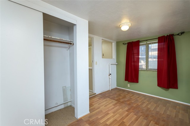 4608 Dyer Street, La Crescenta CA: https://media.crmls.org/medias/dd099382-668a-4359-af32-da80aa84b949.jpg