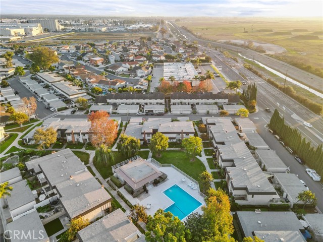 Detail Gallery Image 34 of 39 For 5006 Hampton Ct, Westminster,  CA 92683 - 2 Beds | 1/1 Baths