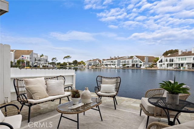 Detail Gallery Image 12 of 40 For 16103 Saint Croix, Huntington Beach,  CA 92649 - 3 Beds | 2/1 Baths