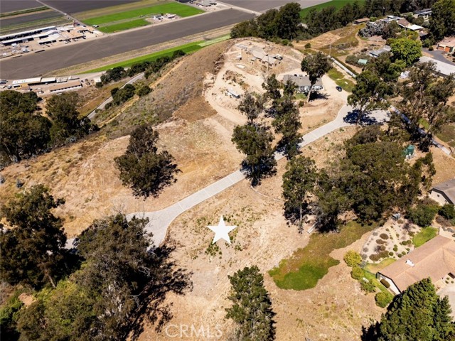 0 0 Castle Bluff Rd., Arroyo Grande CA: https://media.crmls.org/medias/dd0abb59-3887-4d67-b1f4-14272765731c.jpg