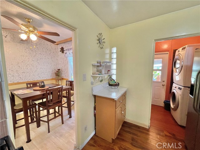 Detail Gallery Image 13 of 27 For 2609 Hyde Park Bld, Los Angeles,  CA 90043 - 2 Beds | 1 Baths