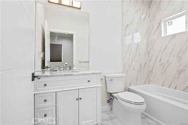 Detail Gallery Image 17 of 18 For 11428 Erwin, North Hollywood,  CA 91606 - 2 Beds | 2/1 Baths