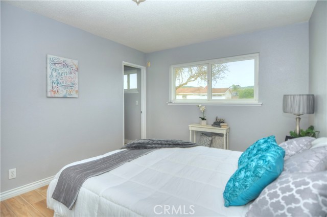 Detail Gallery Image 21 of 25 For 1215 Mira Flores Dr, Santa Maria,  CA 93455 - 4 Beds | 2 Baths