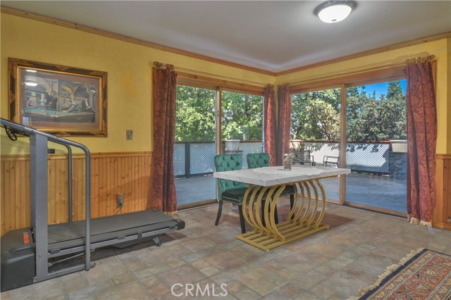 971 Grass Valley, Lake Arrowhead CA: https://media.crmls.org/medias/dd0e9759-149a-4ed5-a5c7-6e93a3a1e42d.jpg