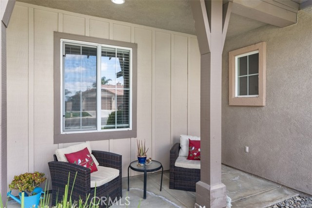 Detail Gallery Image 3 of 27 For 35286 Begonia Ln, Winchester,  CA 92596 - 5 Beds | 3 Baths