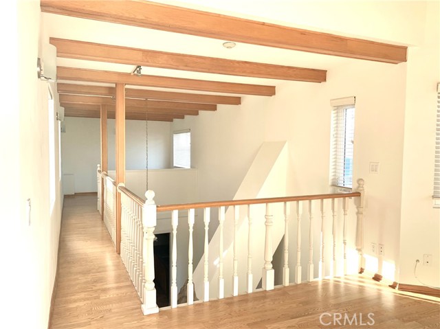 Detail Gallery Image 20 of 32 For 425 S Catalina Ave #4,  Redondo Beach,  CA 90277 - 3 Beds | 3 Baths