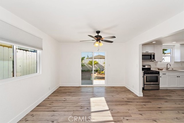4543 W 168th Street, Lawndale CA: https://media.crmls.org/medias/dd10383f-7c4c-4cca-81dd-090093dce119.jpg