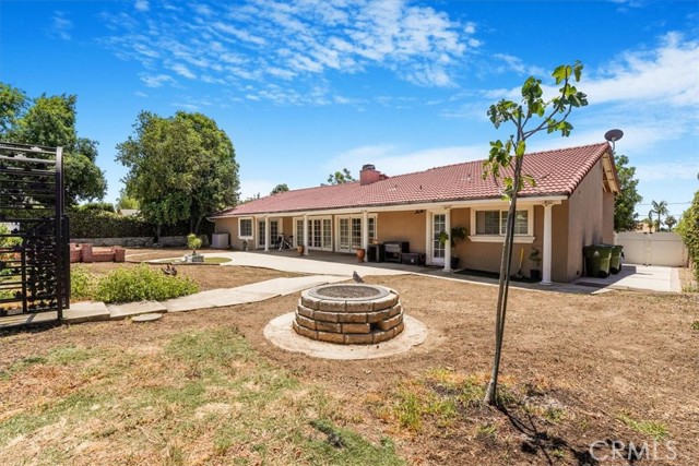 Detail Gallery Image 27 of 36 For 13720 Woodcock Avenue, Sylmar,  CA 91342 - 4 Beds | 3 Baths