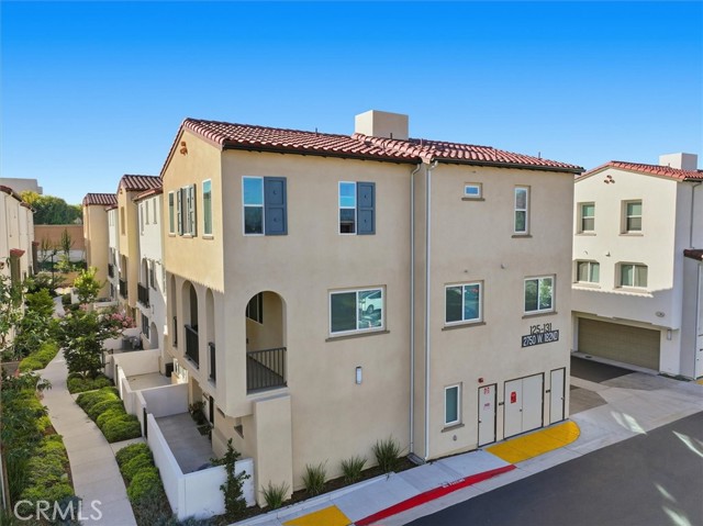 Detail Gallery Image 31 of 39 For 2750 W 182nd #129,  Torrance,  CA 90504 - 3 Beds | 3 Baths