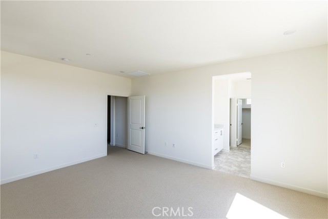 Detail Gallery Image 13 of 20 For 3472 E Emerald Dr, Ontario,  CA 91761 - 4 Beds | 3 Baths