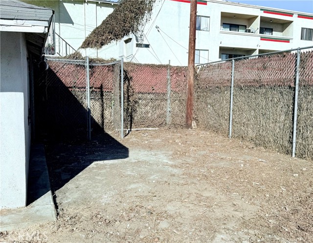 20414 S Western Avenue, Torrance CA: https://media.crmls.org/medias/dd119fcd-f0d1-43fd-b186-22c71f4d3fd2.jpg