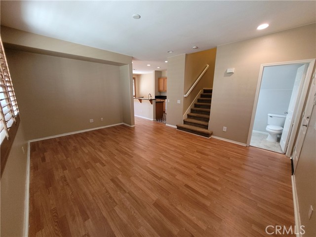 Detail Gallery Image 6 of 19 For 2005 E Harvard Privado #C,  Ontario,  CA 91764 - 3 Beds | 2/1 Baths