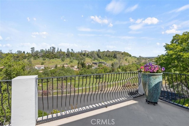 Detail Gallery Image 6 of 55 For 3217 Shallow Springs, Chico,  CA 95928 - 4 Beds | 4 Baths