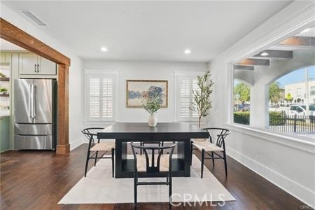 Detail Gallery Image 6 of 56 For 2111 S Bronson Ave, Los Angeles,  CA 90018 - – Beds | – Baths