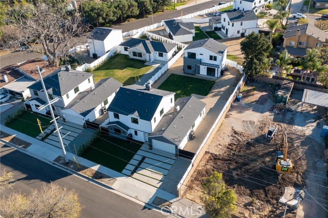 13457 Bradley Avenue, Sylmar CA: https://media.crmls.org/medias/dd13b5d8-30ff-497f-b619-66f4711cb368.jpg