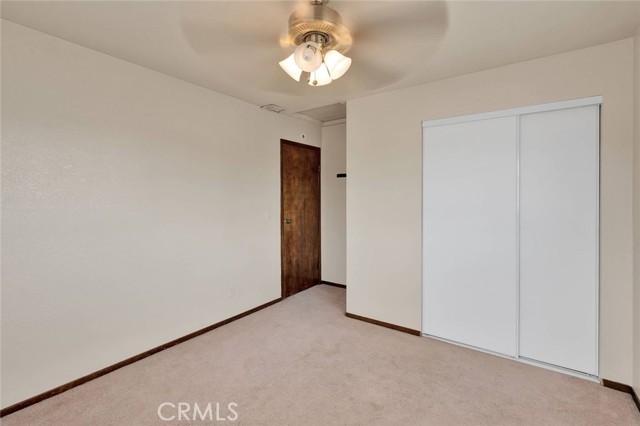 27580 Linda Vista Road, Barstow CA: https://media.crmls.org/medias/dd149aff-7d5d-47b3-b4b1-2f8f848eb84c.jpg